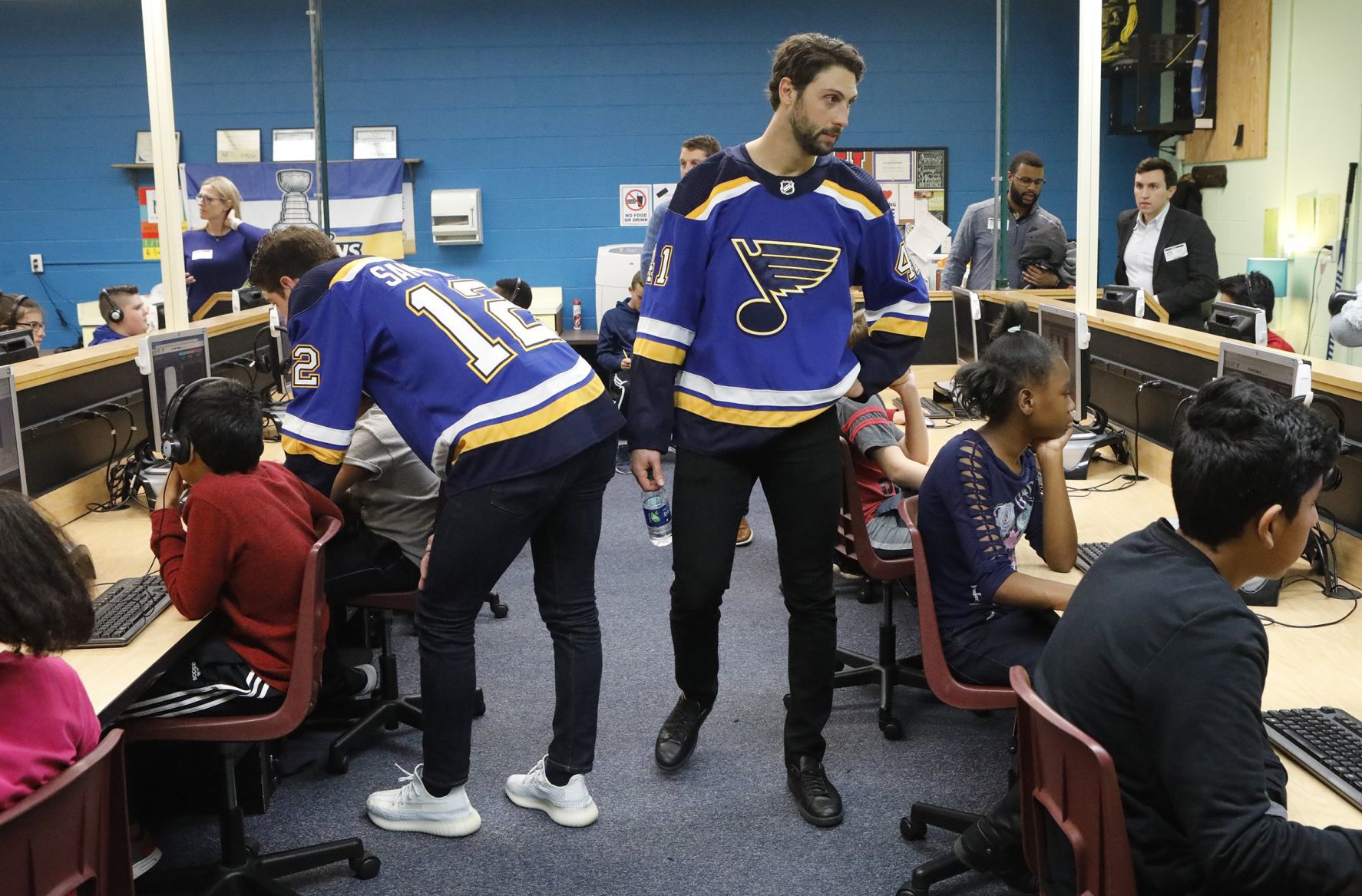 The St. Louis Blues team with Parkway Schools
